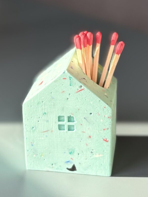 Casita para cerillas