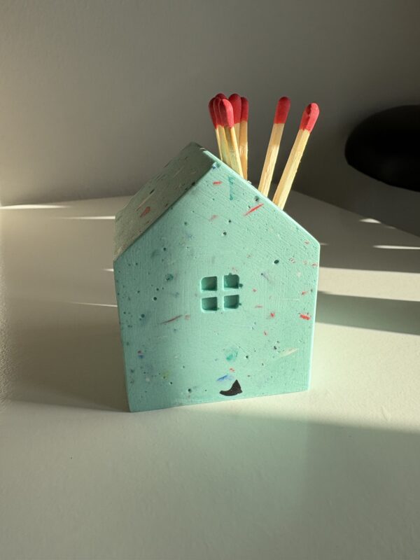 Casita para cerillas